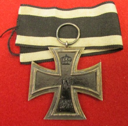  German WWI Iron Cross 2nd Class, Maker Marked Ring — image 2