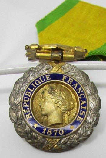  French WWI-WWII Medaille Militaire & Ribbon — image 6
