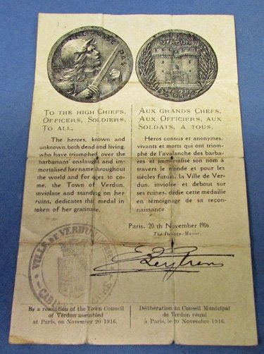  French WWI Verdun Medal, Ribbon and Document — image 4