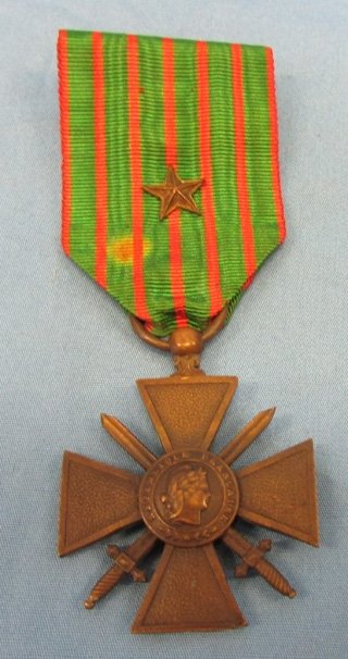  French WWI, Croix de Guerre, Bravery Medal, 1914-1916 Reverse — image 3