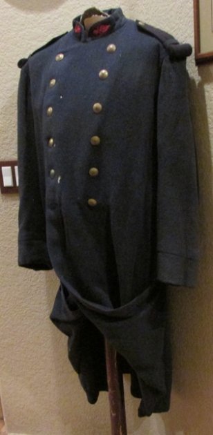  French WWI Blue Wool Enlisted Overcoat, Foreign Legion Buttons — image 2