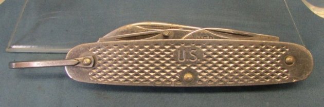  US Vietnam War Era, US Army Issue Pocket Knife, Imperial 1964 — image 4