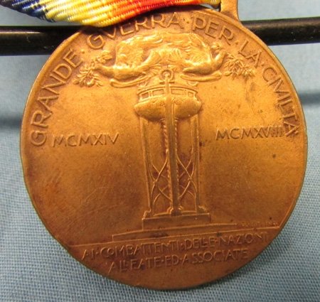  Italian WWI Victory Medal & Ribbon, Official Version, Type 2, Johnson Milano — image 4