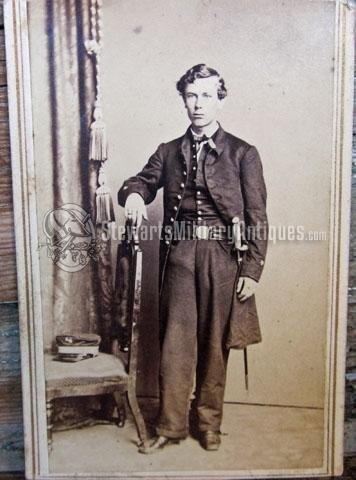  US Civil War, Union Navy CDV, Officer with Sword — image 2
