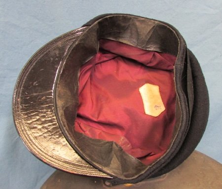  Japanese WWII Naval Officer Visor and Original Box — image 7