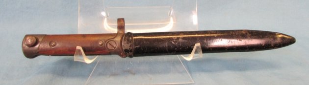  Italian, WWII M1938 Folding Blade Cacarno Bayonet & Scabbard — image 2