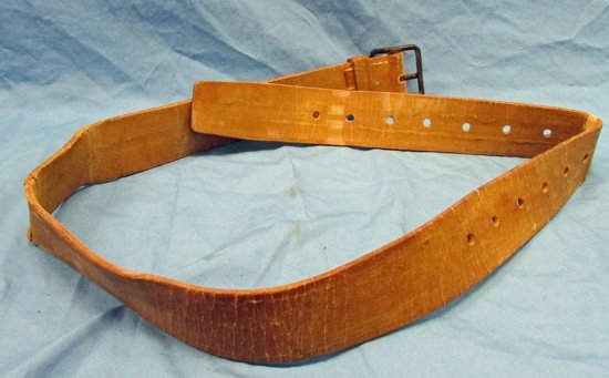  Japanese WWII Riflemans Rubberized Canvas Rifleman's Belt — image 3
