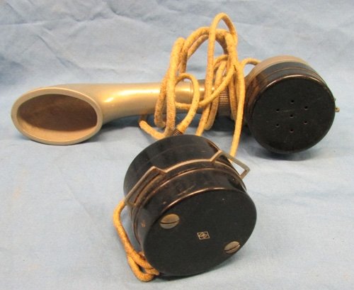  Japanese WWII Field Telephone Handset & Mouthpiece — image 3