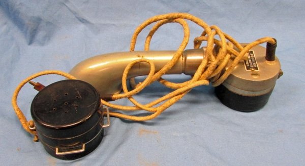  Japanese WWII Field Telephone Handset & Mouthpiece — image 4