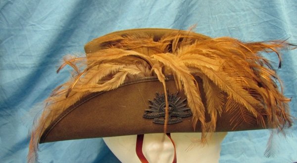  Australian Cold War Era Slouch Hat, Armored Troops Plume — image 3