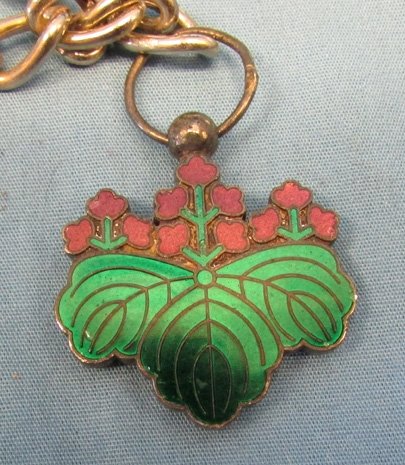  Japanese Naval Dagger with 7th Class Rising Sun Medal — image 4