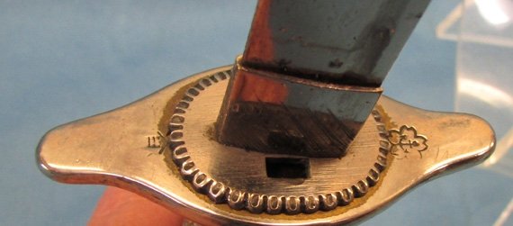  Japanese Naval Dagger with 7th Class Rising Sun Medal — image 7