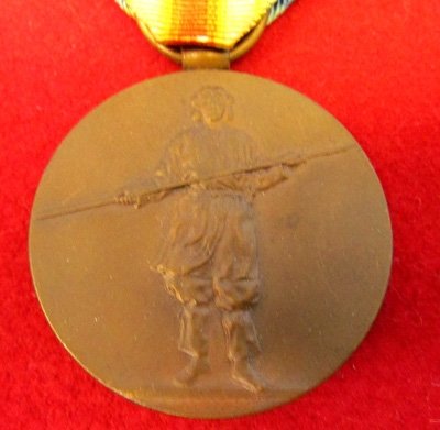  Japanese WWI Victory Medal Cased — image 4