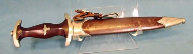  German WWII M1933 SA Enlisted Dagger & Hanger, Christianswerk — image 2