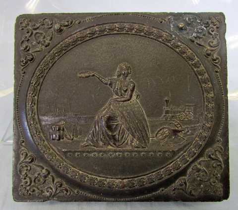  US Civil War 6th Plate Ambrotype, Seated Soldier with Revolver, Tinted. Full Patriotic Union Case — image 2