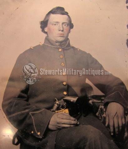  US Civil War 6th Plate Ambrotype, Seated Soldier with Revolver, Tinted. Full Patriotic Union Case — image 6