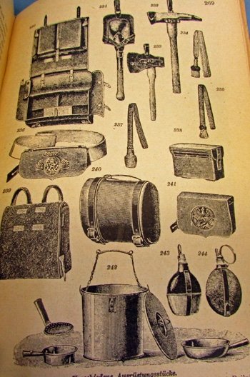  German Pre WWI, Das Kleine Buch von der Deutschen Heere, 1901 — image 3