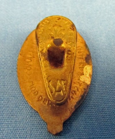  Italian WWII Fascist Youth Lapel Badge, Enameled Brass — image 3