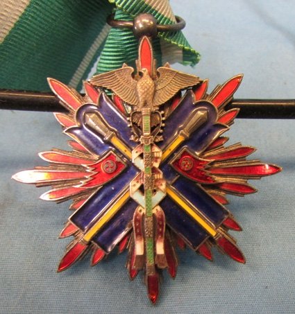  Japanese WWII Order of the Golden Kite, 5th Class — image 4