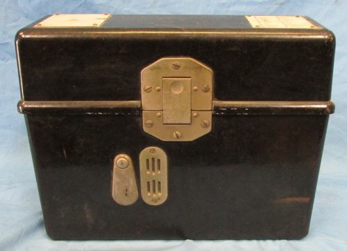  German WWII Field Phone Feldfernsprecher 33 — image 3