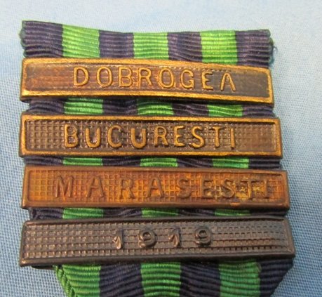  Romanian WWI Commemortive War Medal, Four Clasps — image 4