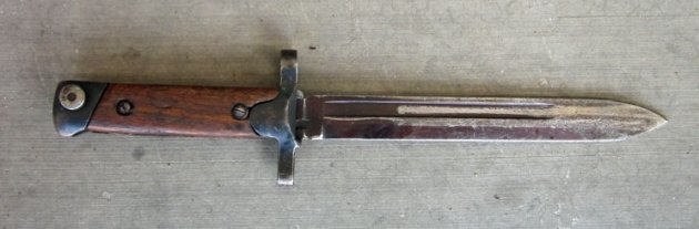 Italian WWII M1938 Carcano Bayonet, Fixed Blade — image 5