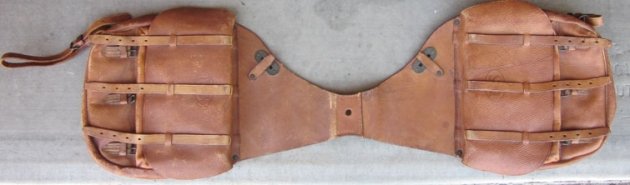 US WWI M1904 Leather Saddlebags, Canvas Liners & Two White Canvas Ration Bags, Long 1917 — image 4
