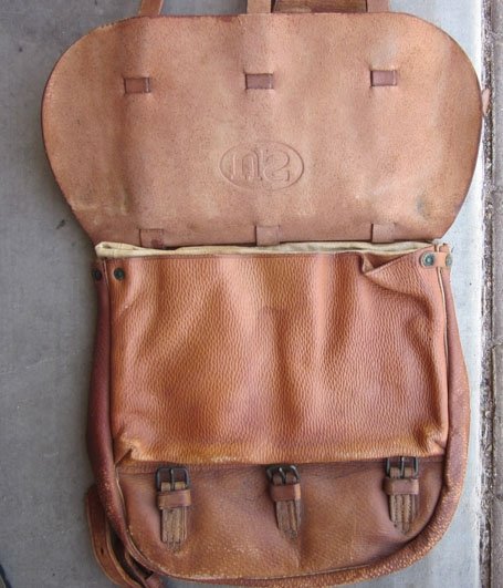 US WWI M1904 Leather Saddlebags, Canvas Liners & Two White Canvas Ration Bags, Long 1917 — image 5