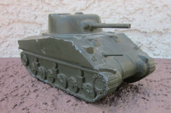US WWII Metal Recognition Model, M4 Sherman — image 2