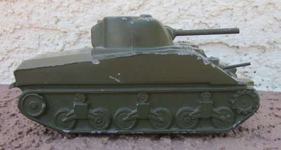US WWII Metal Recognition Model, M4 Sherman — image 3