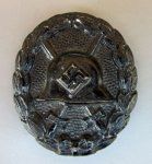 German WWII, Early Pattern Black Wound Badge, Stamped Steel