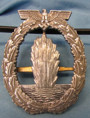  German WWII Kriegsmarine Minesweeper Badge, Horizontal Pin — image 2