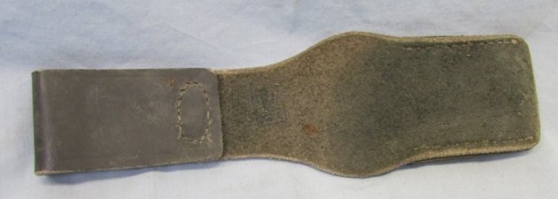  Italian WWII Leather Bayonet Frog — image 3