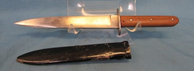  Italian WWII Fighting Knife & Scabbard — image 5