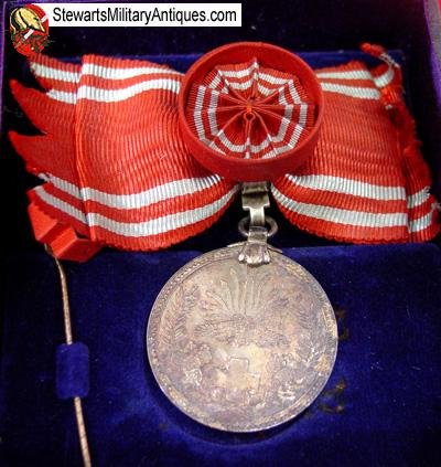  Japanese Red Cross Womans Membership Medal, Silver, Cased — image 5