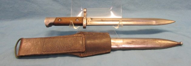  Czech WWII VZ24 Mauser Bayonet and Scabbard With Frog — image 5