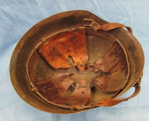  Spanish Model 25 Steel Helmet — image 4