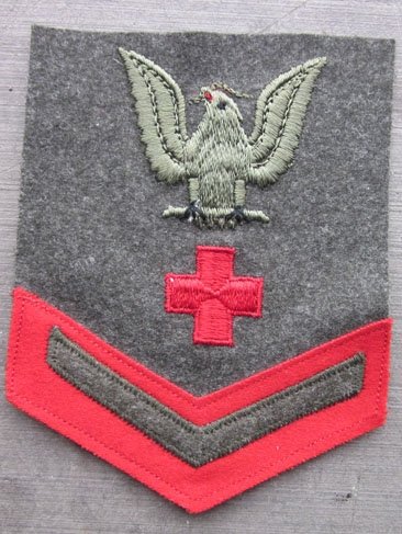 US WWII USN/USMC 3rd Class Pharmacist Mate Rate, Green Wool — image 2