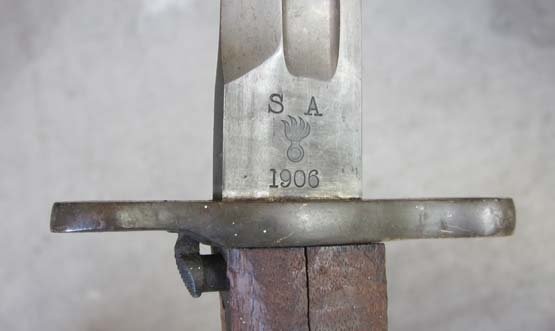 US WWI-WWII 1905/42 Bayonet, SA 1906 Blade, WWII Scabbard — image 3