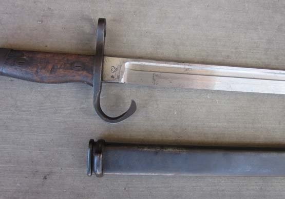 Japanese WWII Type 30 Bayonet & Scabbard, Kokura Mfg. — image 4
