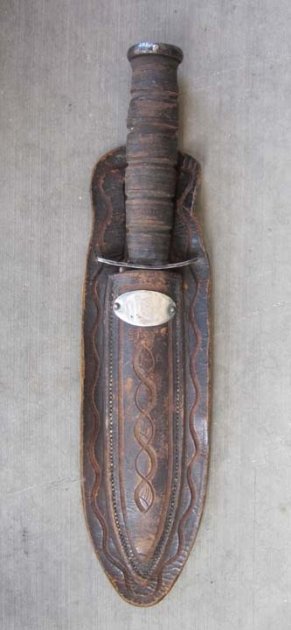 US WWII Marine/Sailor Used, Mk2 Camillus Utility Knife — image 2