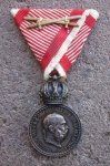 Austrian WWI Signum Laudis Medal, Silver, War Ribbon, Crossed Swords