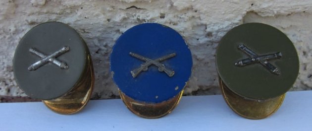 US WWII Era Ladies Photo Locket's, Army Visor Hats, Lot of Three — image 3