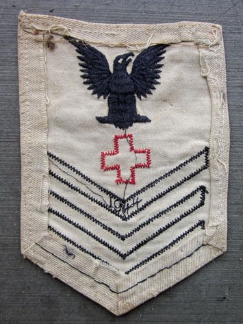 US WWII US Navy 1st Class Pharmacist Rate, White Cotton — image 3