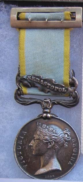 British Crimean War Campaign Medal, Sebastopol Clasp, 79th & 93rd Highland Rgt — image 3