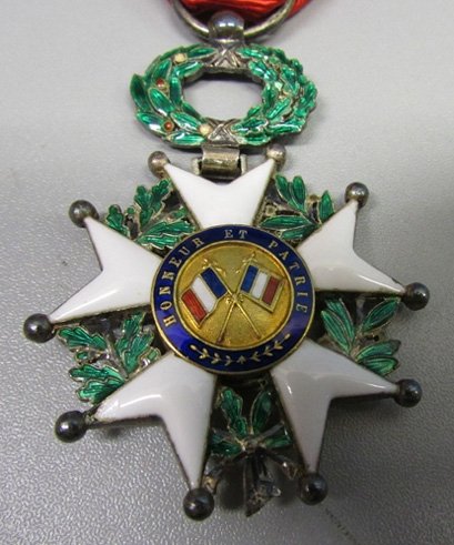  French WWI-WWII Legion d' Honneur, Chevalier, Cased — image 6