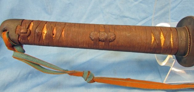  Japanese WWII 1944 Pattern Officers Sword & Knot — image 2