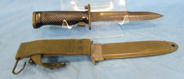  US Cold War Era, M14 Rifle, M5 Bayonet, J&D Tool Co. M8A1 Scabbard — image 4