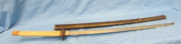 Japanese Samurai Era Katana, 28 Inch Blade — image 4
