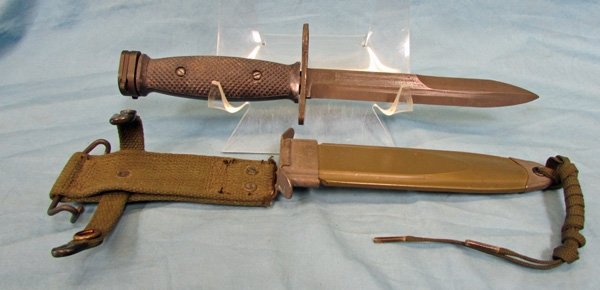  US Cold War Era M7 Bayonet & Scabbard, Imperial Mfg — image 3